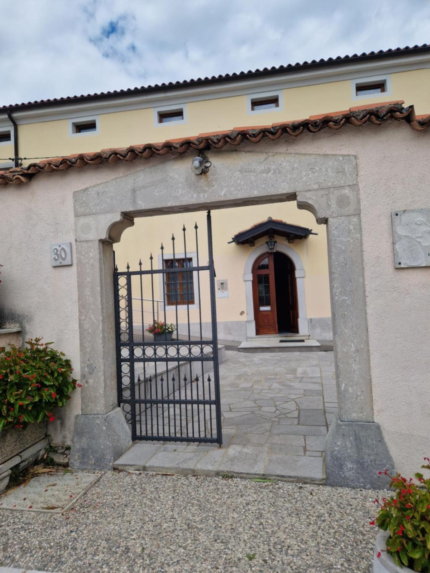 Apartma In Soba Vipavski Kriz Ajdovščina Exterior foto