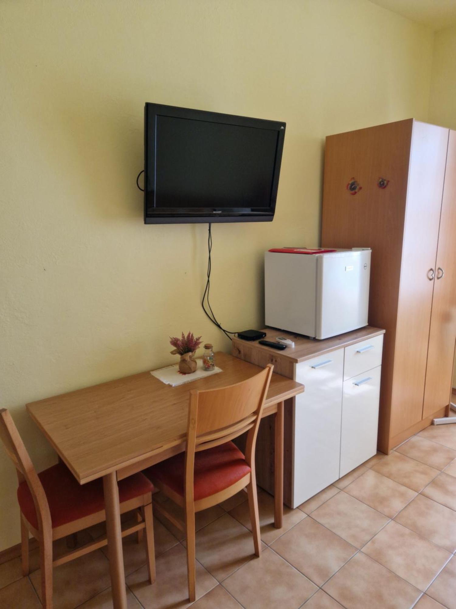 Apartma In Soba Vipavski Kriz Ajdovščina Quarto foto