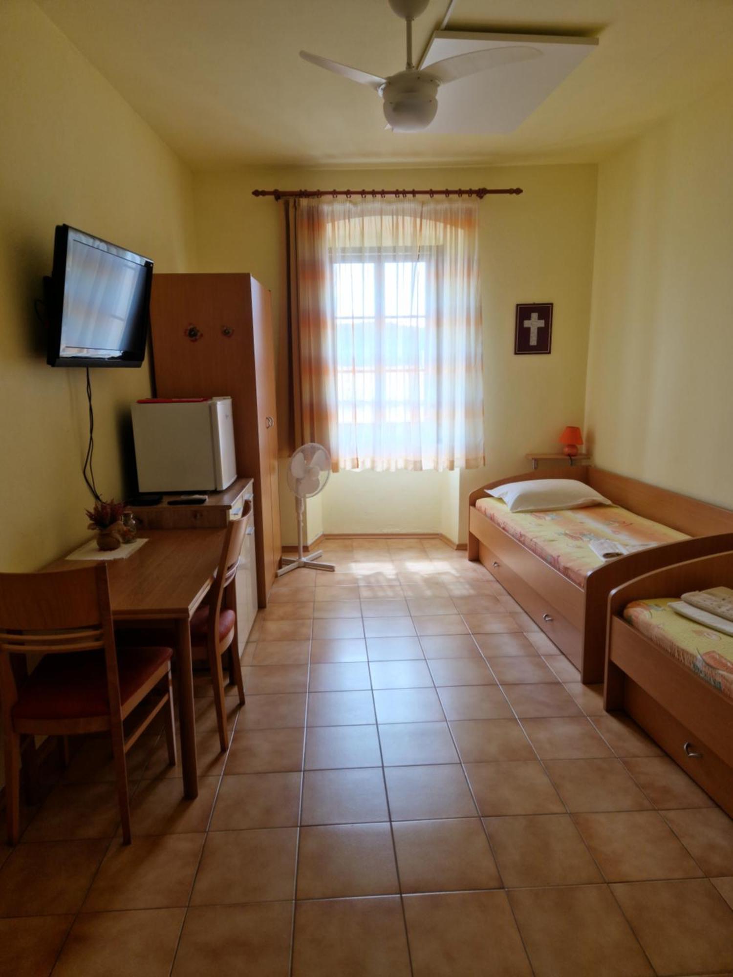 Apartma In Soba Vipavski Kriz Ajdovščina Quarto foto